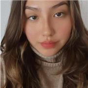 Laureanda in Scienze della Comunicazione, diplomata al Liceo Artistico, offro ripetizioni in tutte le materie tranne Francese, per elementari e medie